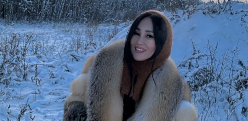 Якутская блогерша Янда Табунанова, обучающая личному бренду, обматерила подписчицу