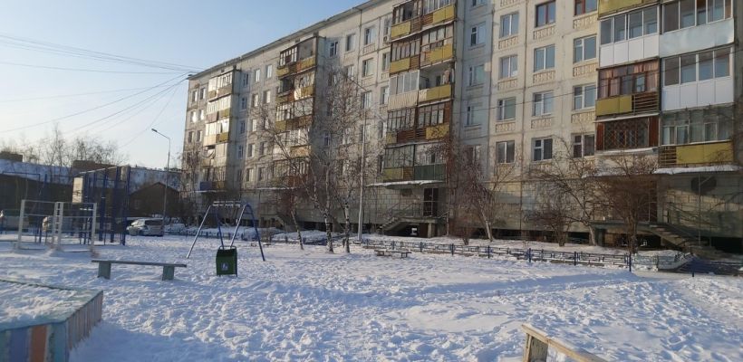 В Якутске двое мальчиков побили ребенка на детской площадке