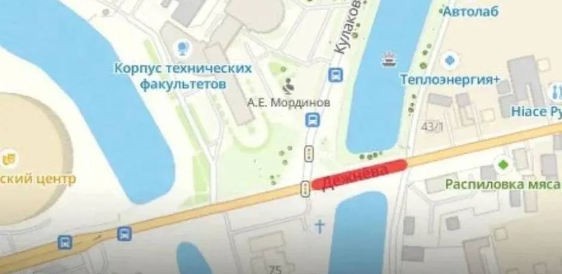 Прекращено движение транспорта на улицах города Якутска
