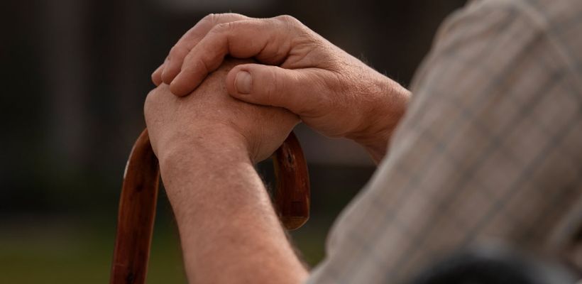 В Республиканском доме-интернате для престарелых и инвалидов пропадала бабушка
