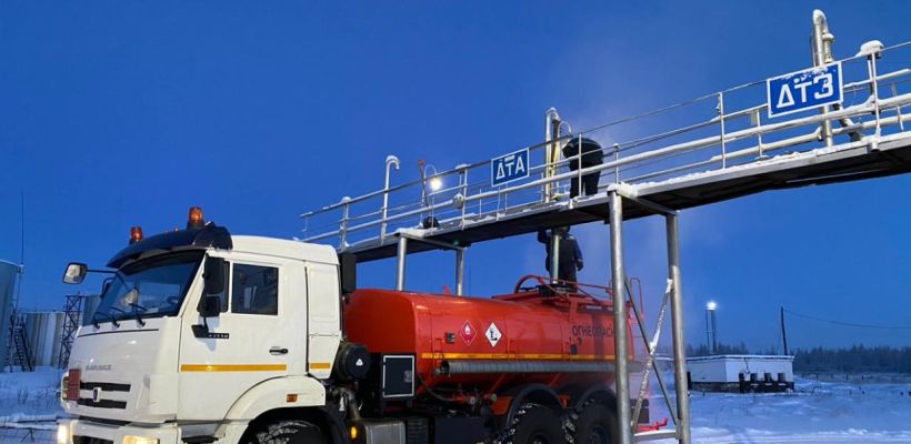 «Саханефтегазсбыт» досрочно выполнил план по отгрузке топлива автозимниками