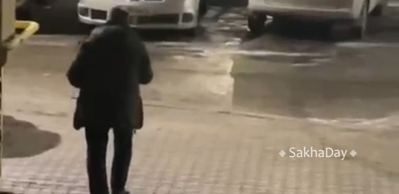 Появилась надежда, что полиция Якутска разыщет таксиста, сломавшего нос девушке