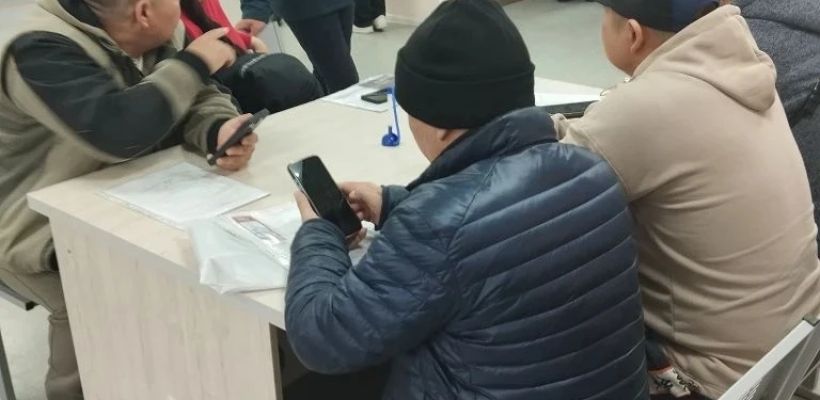 Якутяне жалуются на большие очереди в Центре госуслуг МВД Якутии