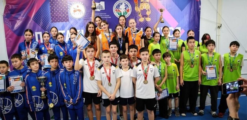 Родители якутских школьников просят помочь с поездкой на всероссийские соревнования