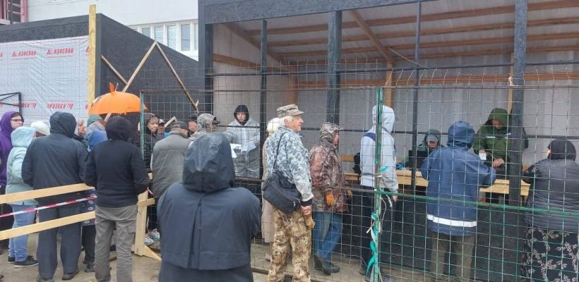«Куры не несутся». Специалисты Якутской птицефабрики объяснили, когда ждать первые яйца