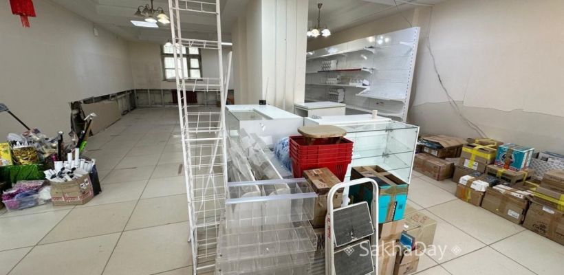 «Три года работали в убыток»: в Якутске закрылся книжный магазин