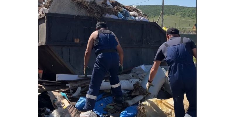 Пожар на свалке привел к ограничению работы мусоровозов