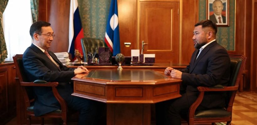 Глава Якутии обсудил с мэром Якутска реализацию мастер-плана и подготовку к отопительному сезону