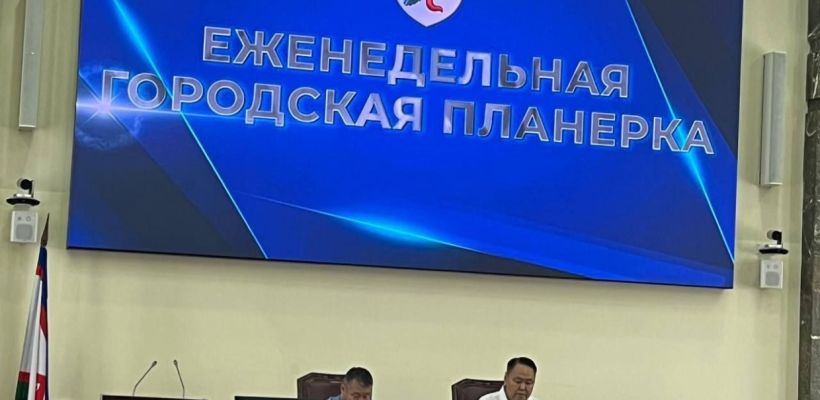 Развели бардак! Первая планерка Садовникова