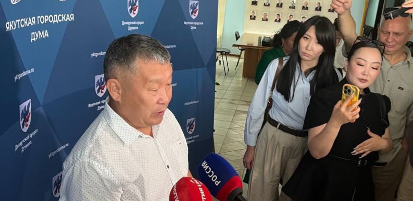 Дмитрий Садовников избран главой Якутска. За его соперника никто не проголосовал