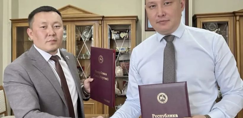 Водителям правительства Якутии шьют новую форму, а их руководство учится ораторствовать и давится земляникой