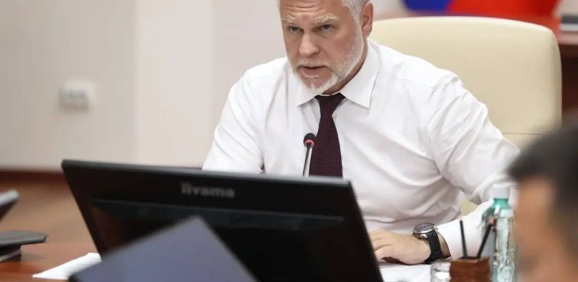 Чиновники будут реже летать. В правительстве Якутии нашли резерв для поддержки ЖКХ