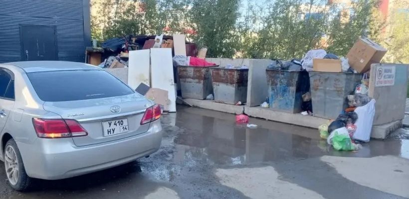 Якутский региональный оператор по вывозу мусора «Якутскэкосети» бьет тревогу: водители в Якутске паркуются, как хотят