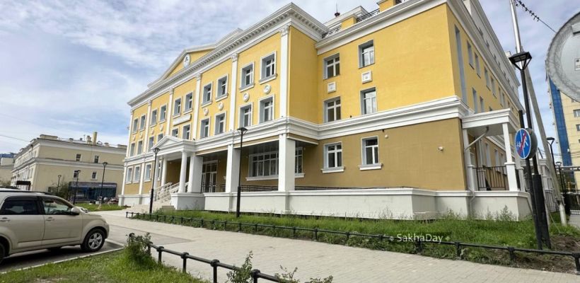 Забор нужен, но его не будет. Школу №1 готовят к приемке
