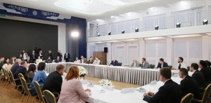 Три якутянки представили свои инициативы Владимиру Путину