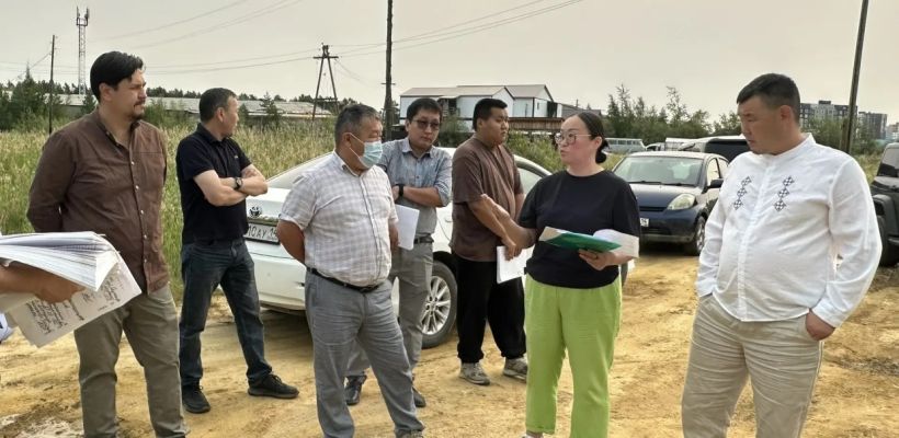 Мэр Якутска пообещал найти решение для жителей общежития на Новокарьерной