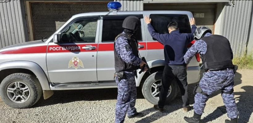 В Якутске росгвардейцы задержали постояльца гостиницы, находившегося в федеральном розыске