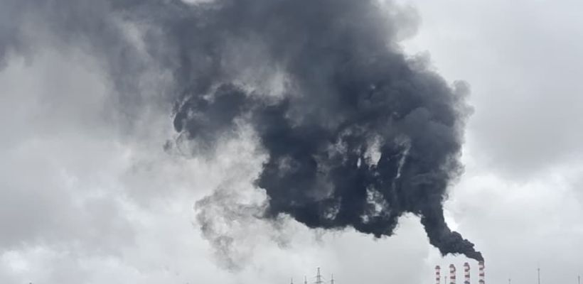 Черный дым над Якутском снова напугал горожан. ЯГРЭС объяснила причину