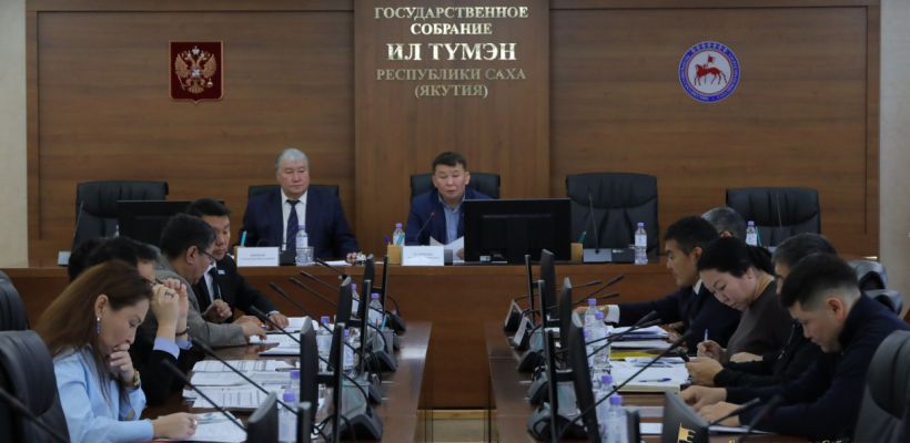 Без дополнительного финансирования зарплата журналистов НВК «Саха» снизится до 53 тысяч рублей