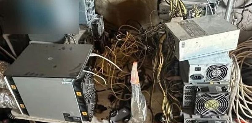 Полиция Якутска выявила подпольную майнинг-ферму, подключённую к электросети в обход приборов учёта
