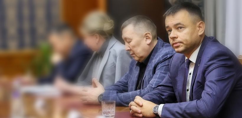 Поддержка по списку? Кто выступил за отмену конституционного ограничения для главы Якутии