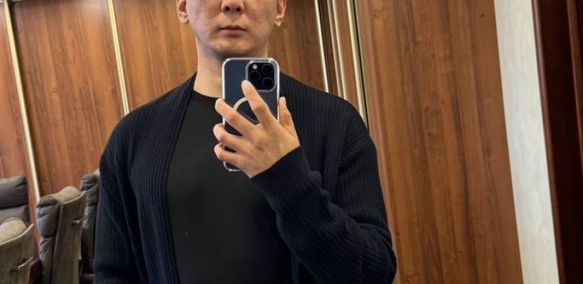 "Сейчас я выбираю сохранить себя". Анатолий Ноговицын заявил, что рассматривает отъезд из России и уход из политики