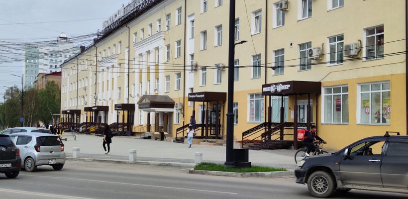 В Якутске суд подтвердил право мэрии менять облик магазинов по концепции Артемия Лебедева