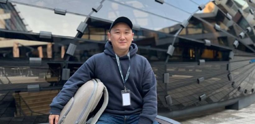 Как парень из тувинского села достучался до Apple и помог миллионам людей писать на родном языке. Интервью с Али Кужугетом