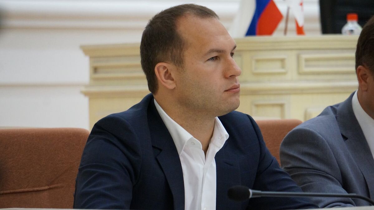 Удмуртский депутат выиграл у «Роснефти» аукцион по участку в Якутии