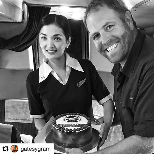 Американского шоумена тепло поздравили якутские авиаторы