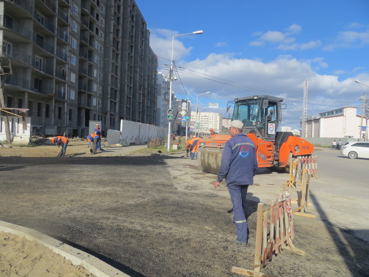 Дорога по улице Каландаришвили на ремонте