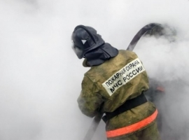 При пожаре возле подстанции в Якутске были повреждены электрокабели