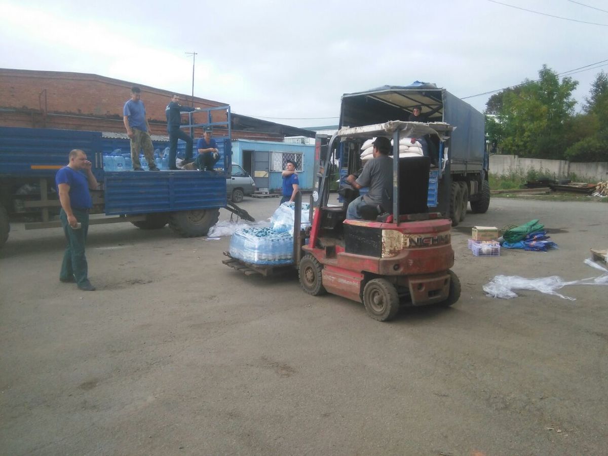 Якутские спасатели доставили гуманитарную помощь  жителям Приморья, пострадавшим от паводка