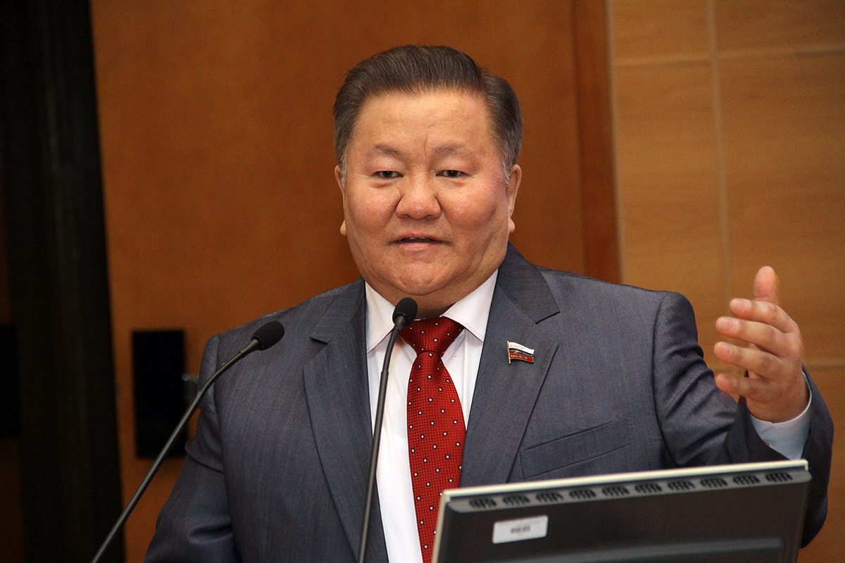 Депутат Госдумы от Якутии: "Принятый сегодня Думой бюджет - это позор для страны".