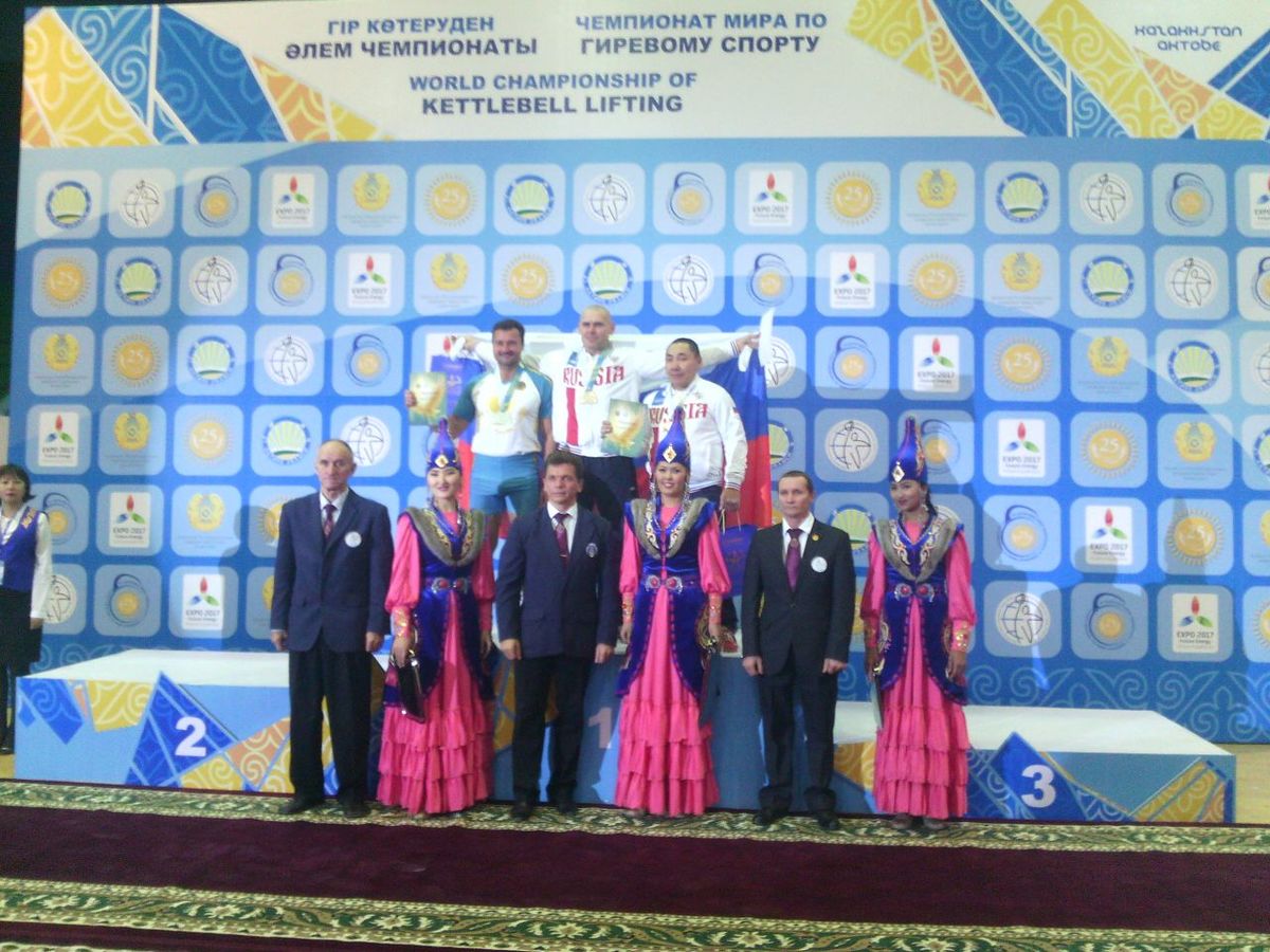 Якутяне стали победителями чемпионата мира по гиревому спорту