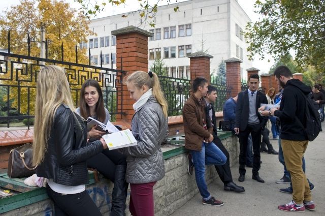 Песков: в Кремле не знают об оценке протестного потенциала в вузах