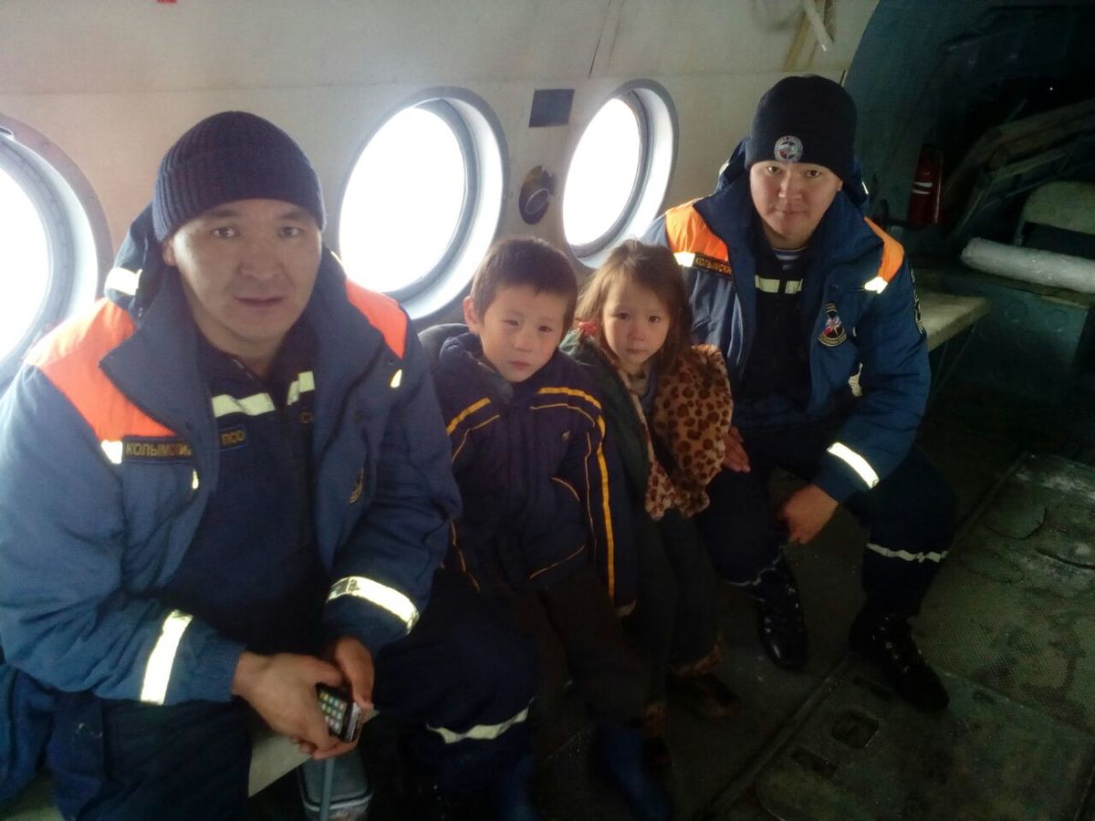 В Момском районе спасены дети