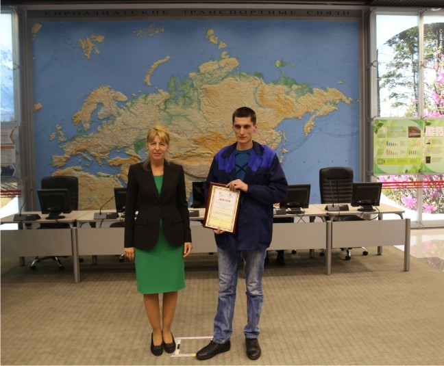 Лучший в России машинист маневрового тепловоза работает в АК «Железные дороги Якутии»