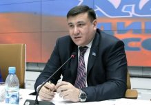 Александр Ноговицын