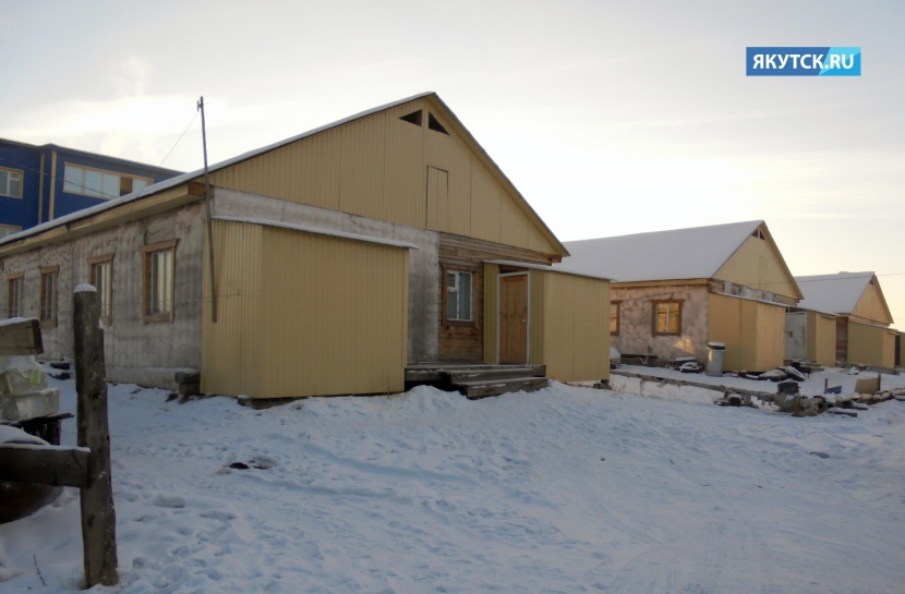 В Таттинском районе мать, по чьей вине замерзли дети, регулярно уходила из дома, оставляя детей без присмотра