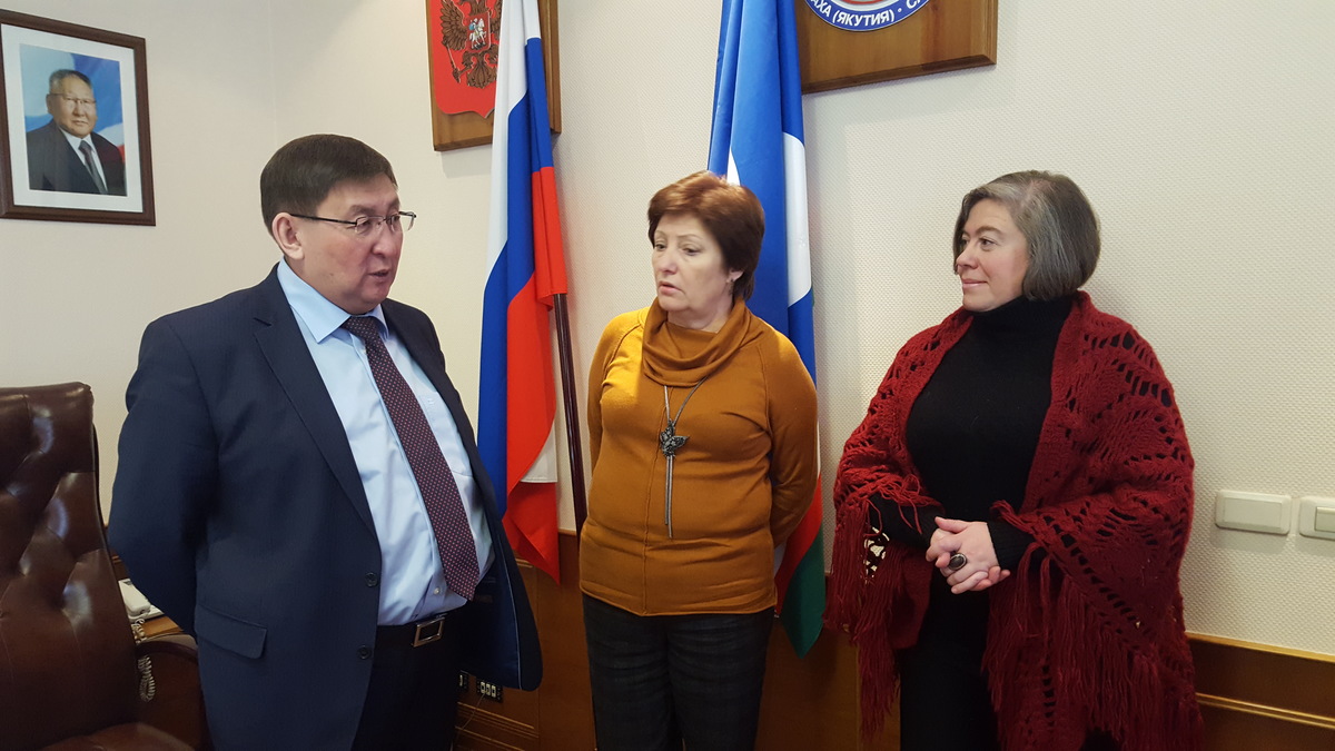 Якутия представлена в книжной серии "Жизнь замечательных людей"