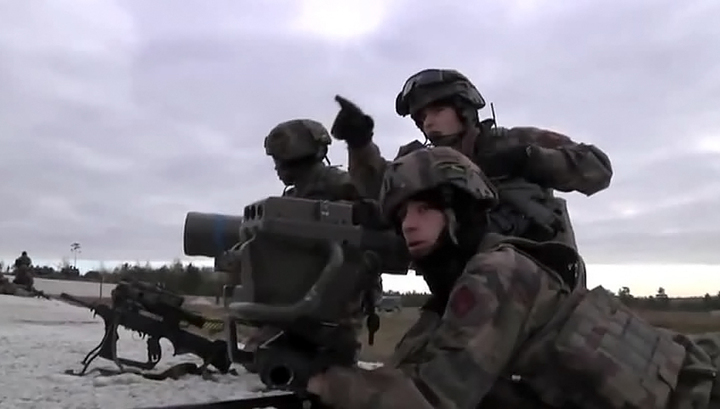 НАТО переводит своих военных на усиленный режим несения службы из-за России