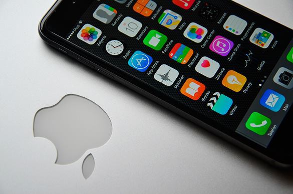 Apple отказывается расшифровать iPhone убийцы посла