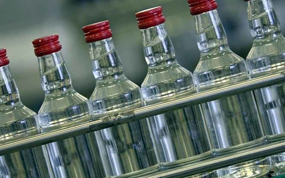В трезвых селах разрешат продавать алкоголь. Депутаты Ил Тумэна поддержали изменения в антиалкогольный закон Якутии