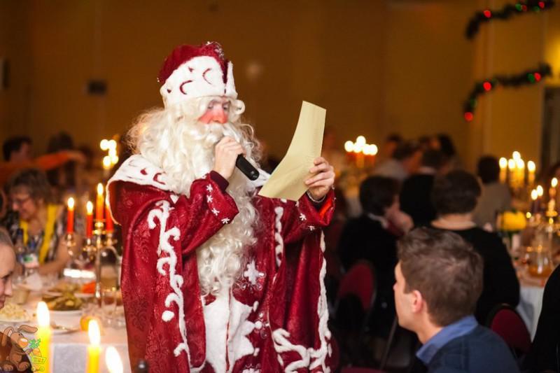 В Якутске в день траура некоторые ведомства и клубы не смогли отменить корпоративы и вечеринки