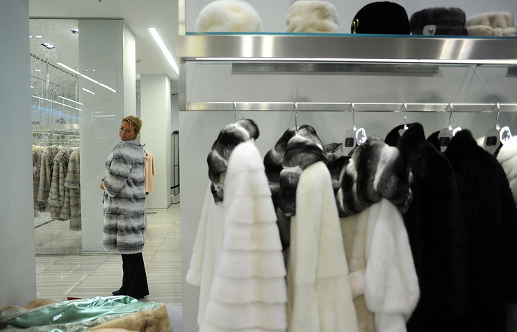 Запрет на продажу немаркированных шуб вступает в России