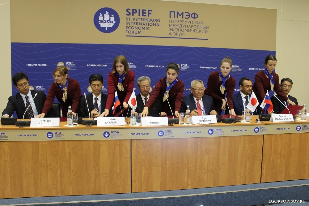 Глава Якутии вылетел в Японию