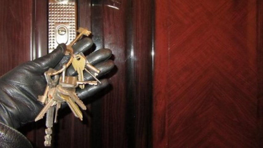 Бывшая невестка обворовала свекровь в Якутске