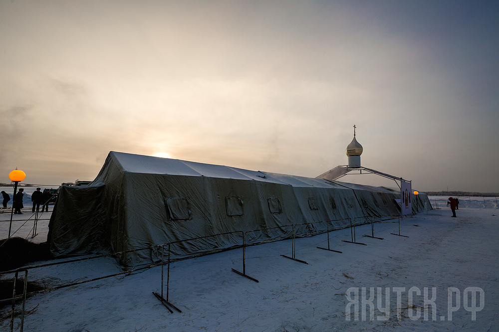 В Якутске готовятся развернуть Крещенскую купель