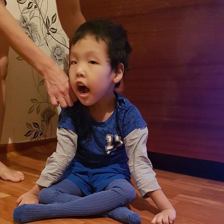 Кеша Мандаров восстанавливается после трех операций в Сеуле